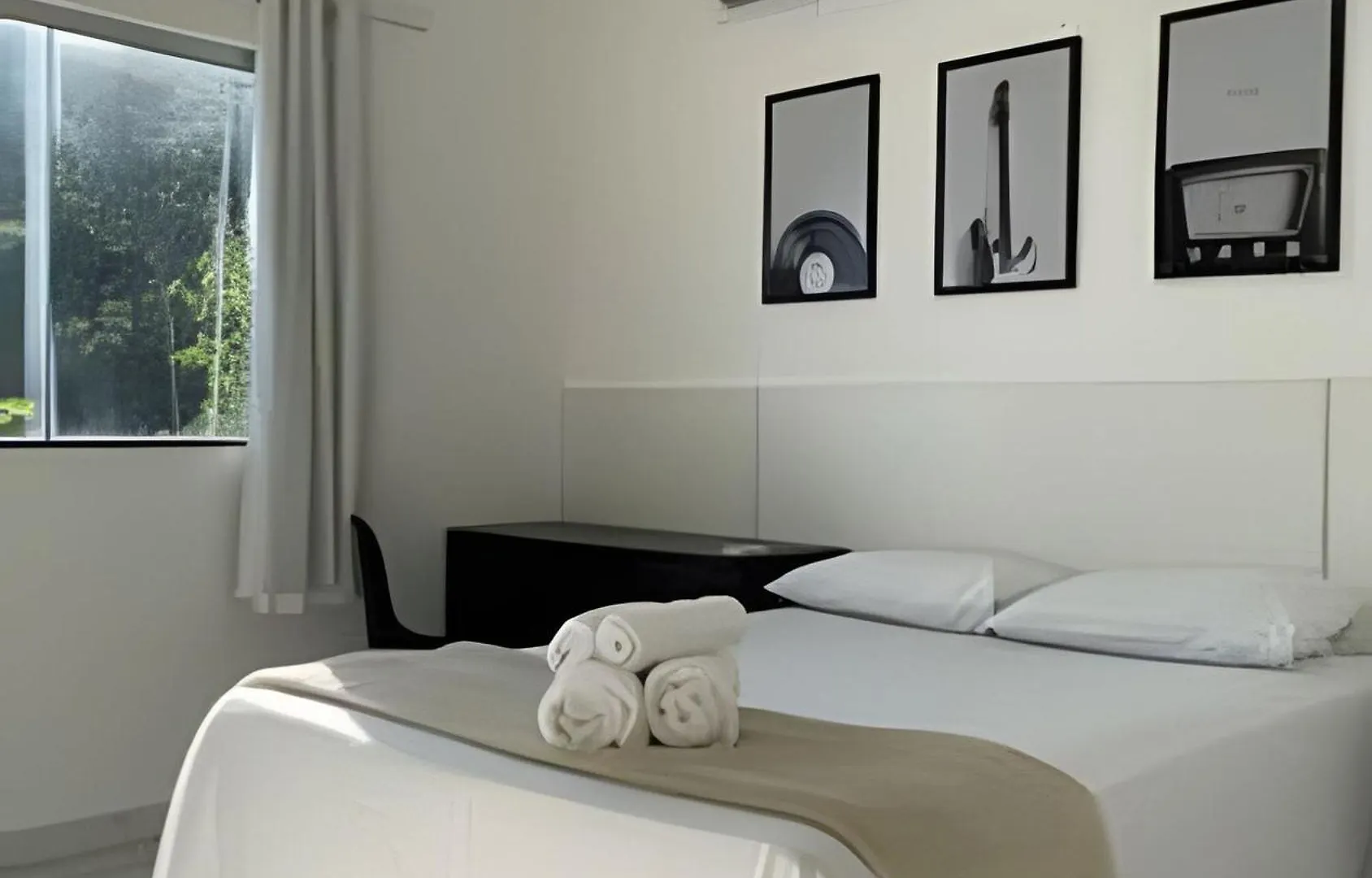 Condominio Com Piscina 500M A Praia De Taperapuan 포르투세구로 아파트
