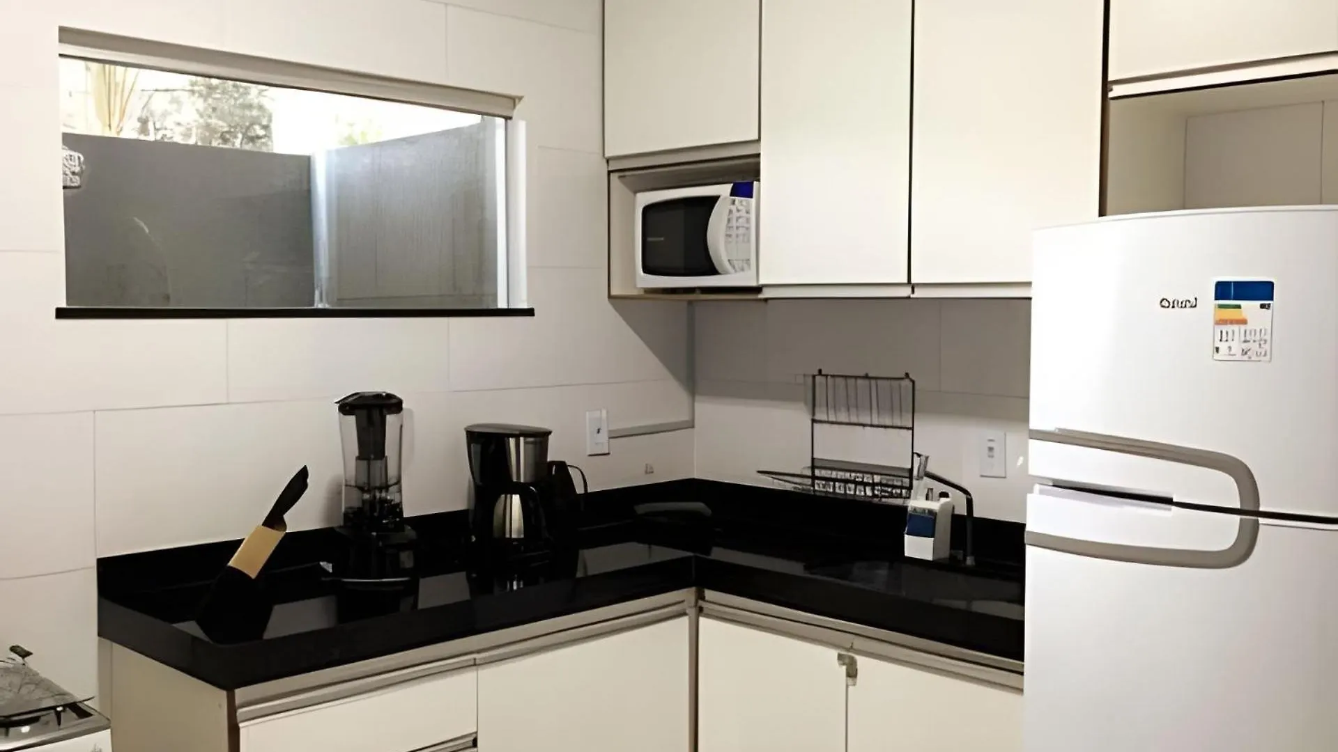 아파트 Condominio Com Piscina 500M A Praia De Taperapuan 포르투세구로