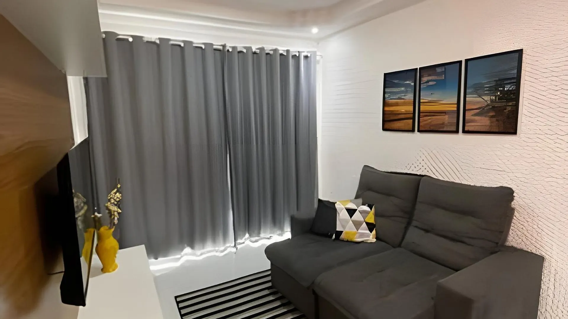Condominio Com Piscina 500M A Praia De Taperapuan 포르투세구로 0*,