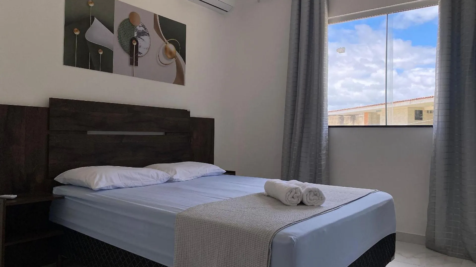 Condominio Com Piscina 500M A Praia De Taperapuan 포르투세구로 아파트